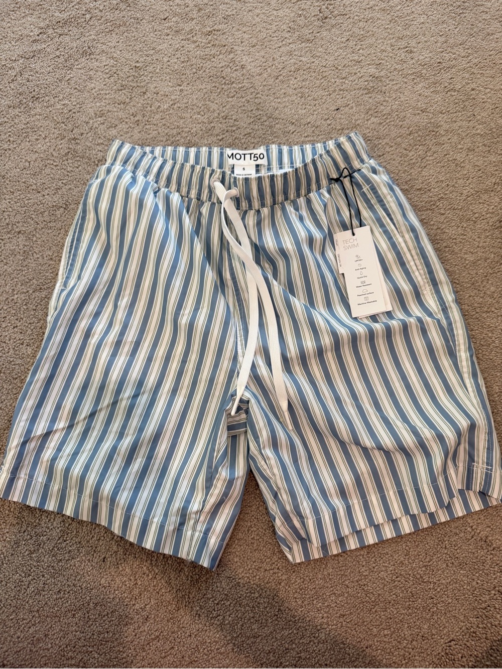 Mott50 Blue & White Striped Men's Swim Shorts size small